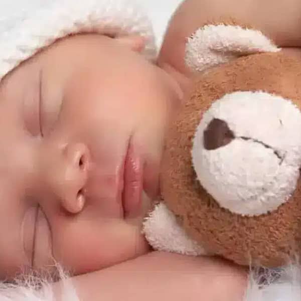 Neugeborenes-Baby-schläft
